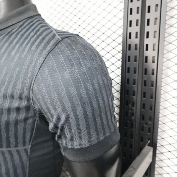 Paris Saint-Germain 2025/26 4º Equipación