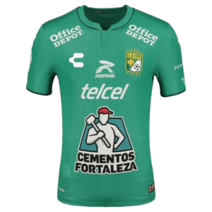 León 2023/24 1º Equipación