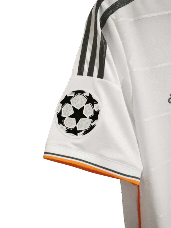 Real Madrid Retro 2014 1º Equipación