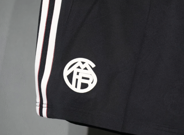 Bayern de Munich Short 2025/26 3º Equipación