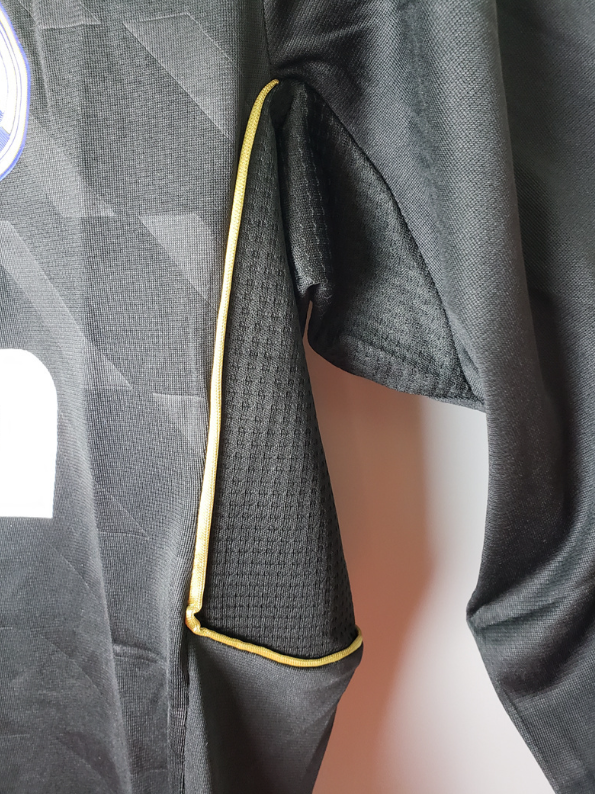 Real Madrid Retro 2012/13 2º Equipación (MANGA LARGA)