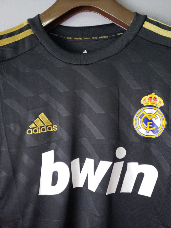 Real Madrid Retro 2012/13 2º Equipación (MANGA LARGA)